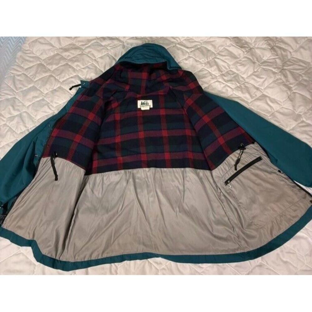 Vintage REI Womens Lined Overcoat Size 16 Blue Hooded Full Zip and Snap Pockets - Picture 11 of 14